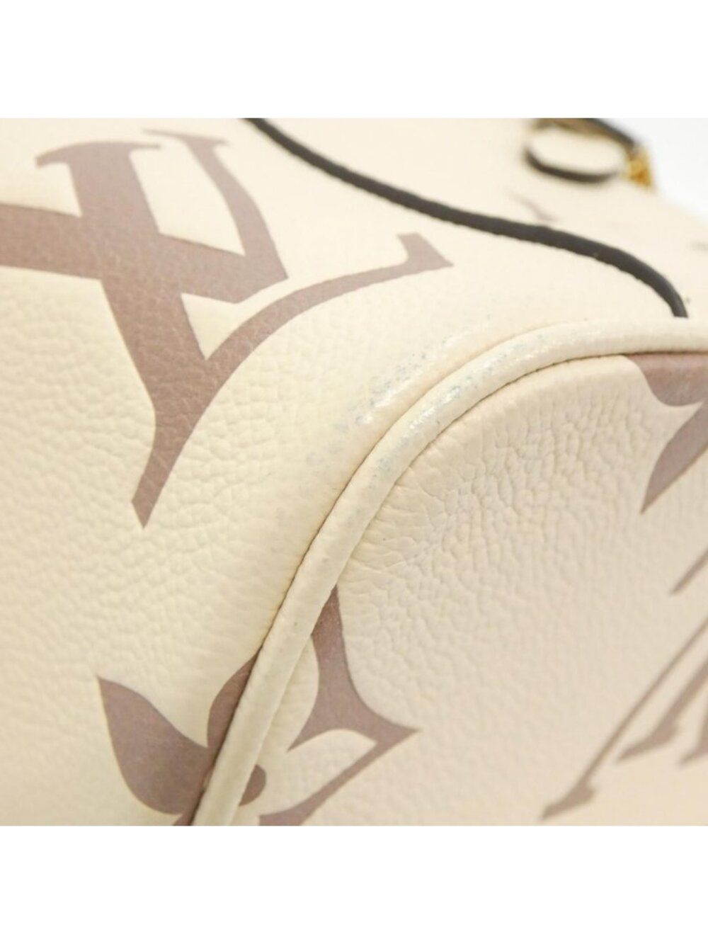 Louis Vuitton Bakara Monogram Empreinte PM Bag - Picture 3 of 10